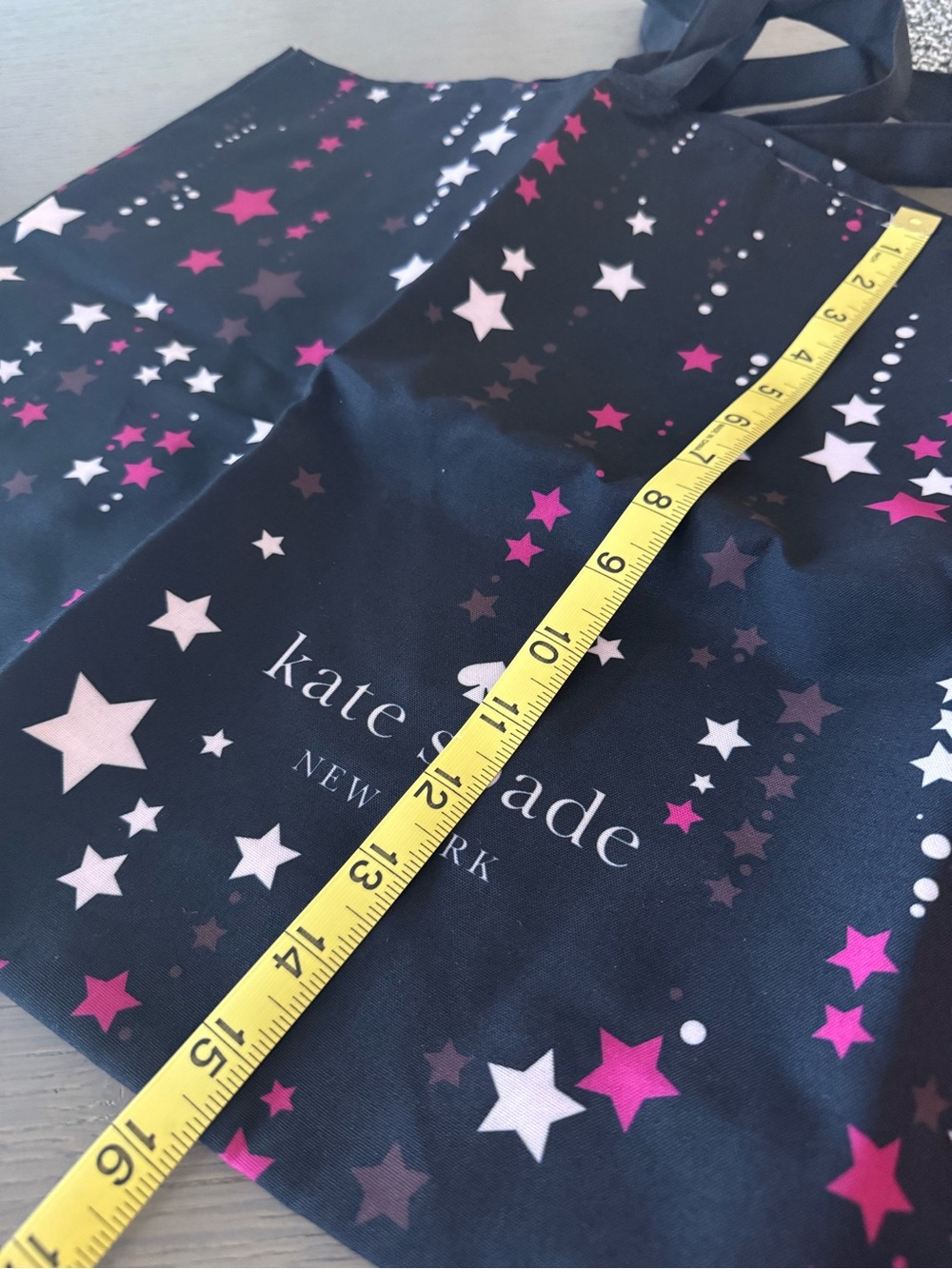 kate spade Star Print Tote- Black with Pink & White Stars. New in package - Picture 7 of 7